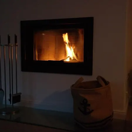 Apartment 1 Rosenberg 32 *