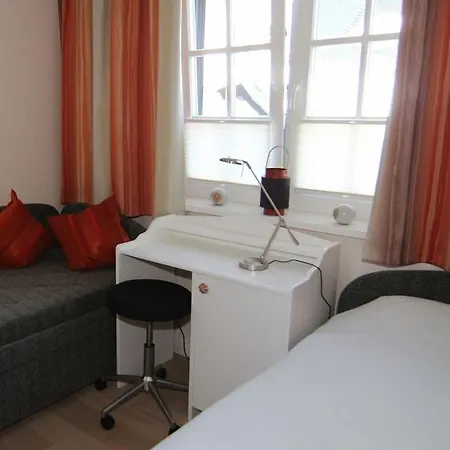 1kleine * Ostseeheilbad Zingst